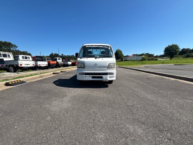 2001 Daihatsu Hijet JDM car for sale — photo 4 of 7