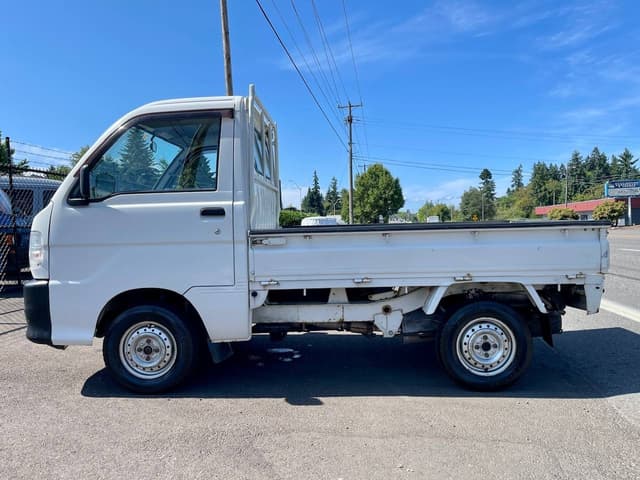 1999 Daihatsu Hijet JDM car for sale — photo 4 of 25