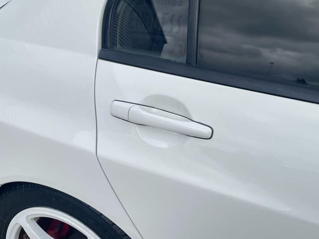 2001 Mitsubishi Lancer Evolution JDM car for sale — photo 14 of 25