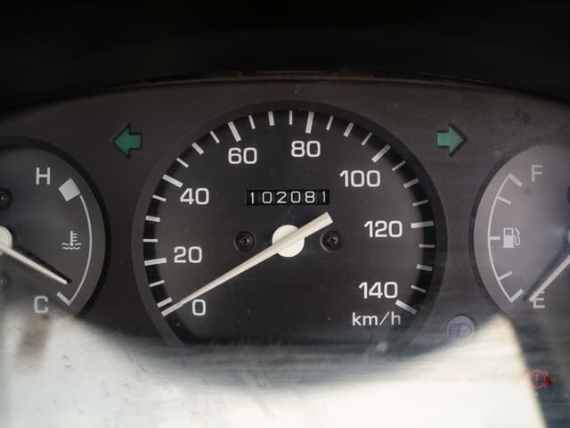 2000 Daihatsu Hijet JDM car for sale — photo 9 of 11