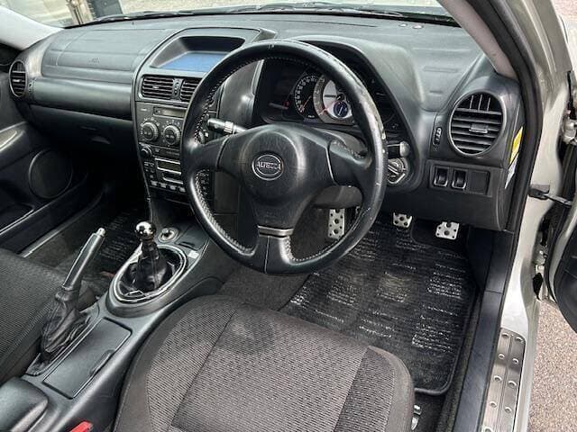 2001 Toyota Altezza JDM car for sale — photo 3 of 12