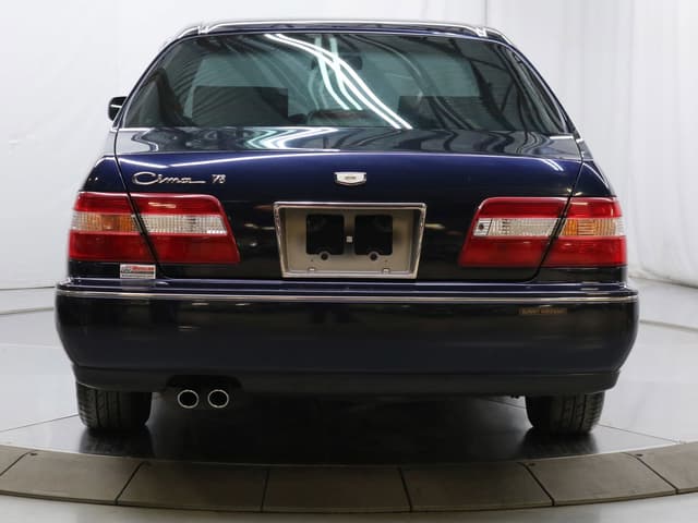1998 Nissan Cima JDM car for sale — photo 6 of 25