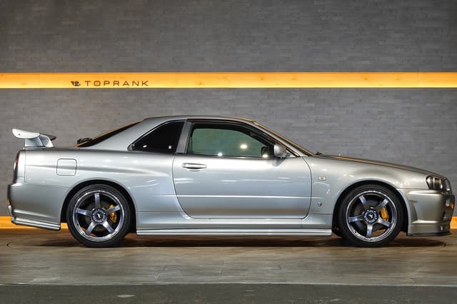 2000 Nissan Skyline JDM car for sale — photo 16 of 25