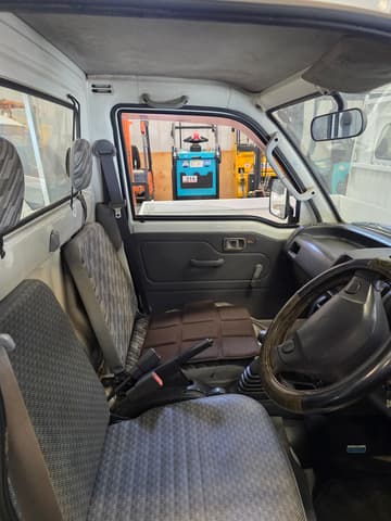 2002 Daihatsu Hijet JDM car for sale — photo 4 of 17