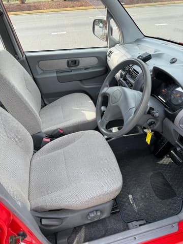 2000 Mitsubishi JDM car for sale — photo 9 of 11