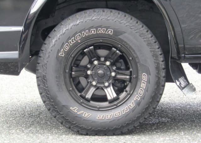2004 Mitsubishi Delica JDM car for sale — photo 5 of 12