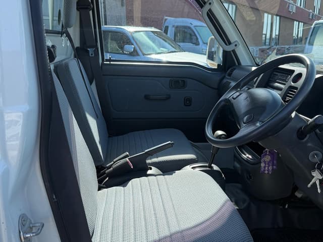 2008 Daihatsu Hijet JDM car for sale — photo 6 of 9