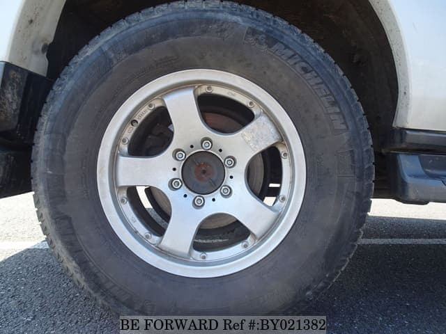 2006 Toyota Land Cruiser Prado JDM car for sale — photo 11 of 25