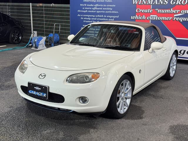 2005 Mazda Roadster (Eunos Roadster / MX-5) JDM car for sale — photo 24 of 25