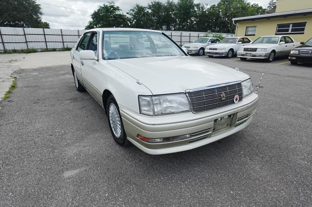 1995 Toyota Crown JDM car for sale — photo 8 of 15