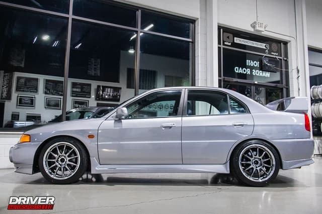 1996 Mitsubishi Lancer Evolution JDM car for sale — photo 7 of 25