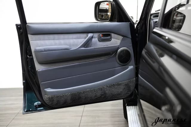 1992 Toyota Land Cruiser JDM car for sale — photo 17 of 25
