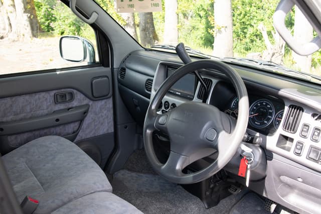 2001 Daihatsu Atrai JDM car for sale — photo 9 of 15