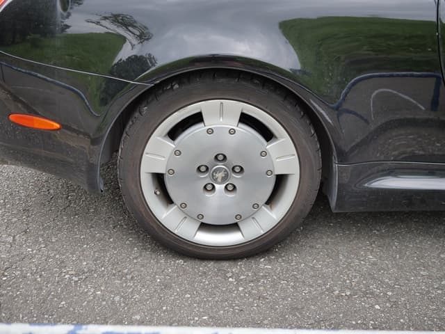 2001 Toyota Soarer JDM car for sale — photo 18 of 25