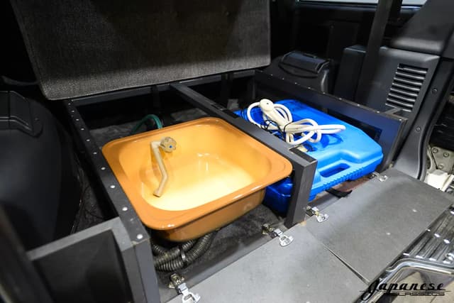 1995 Mitsubishi Pajero JDM car for sale — photo 24 of 25