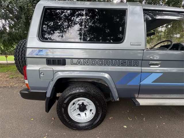 1999 Toyota Land Cruiser JDM car for sale — photo 7 of 25