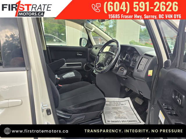 2009 Mitsubishi Delica JDM car for sale — photo 9 of 25