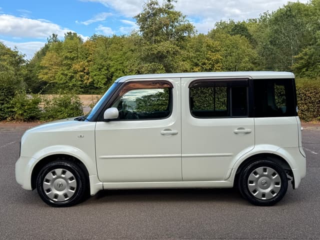 2008 Nissan Cube JDM car for sale — photo 15 of 25