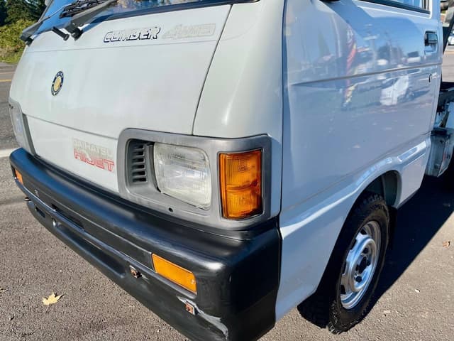 1992 Daihatsu Hijet JDM car for sale — photo 19 of 25