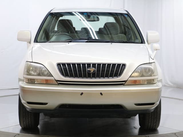 1998 Toyota Harrier JDM car for sale — photo 3 of 25