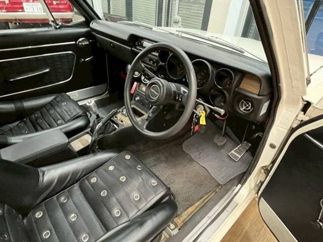 1971 Nissan Skyline JDM car for sale — photo 6 of 20