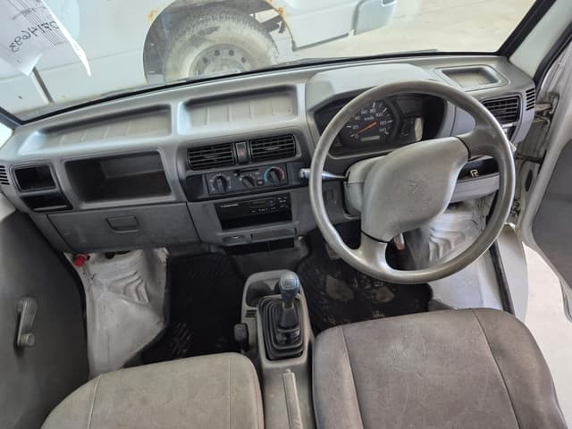 2003 Mitsubishi Minicab JDM car for sale — photo 17 of 19