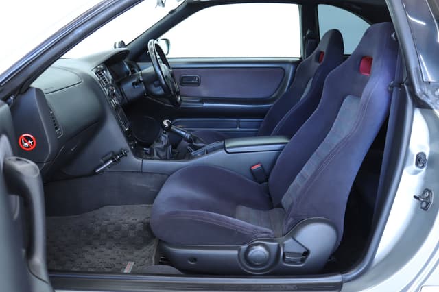 1997 Nissan Skyline JDM car for sale — photo 13 of 25