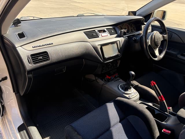 2001 Mitsubishi Lancer Evolution JDM car for sale — photo 13 of 18