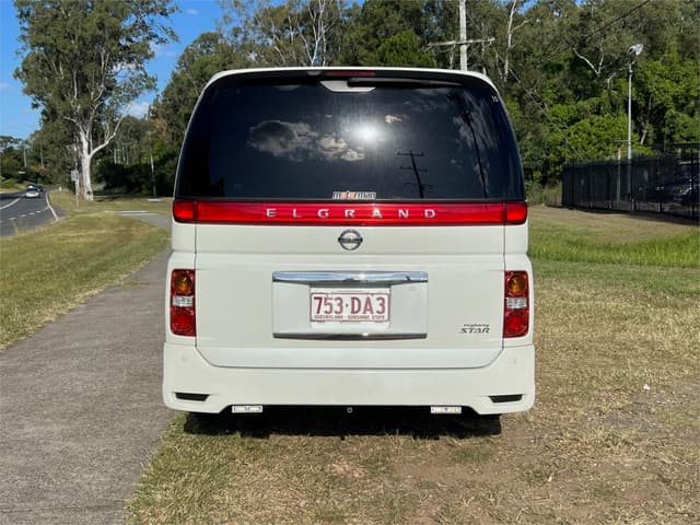 2008 Nissan Elgrand JDM car for sale — photo 7 of 16