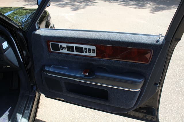 2000 Toyota Century JDM car for sale — photo 15 of 25