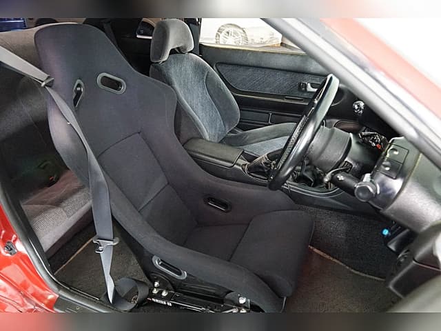 1992 Nissan Skyline JDM car for sale — photo 15 of 25