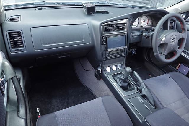 1999 Nissan Stagea JDM car for sale — photo 25 of 25