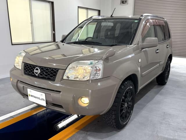 2006 Nissan X Trail JDM car for sale — photo 2 of 25