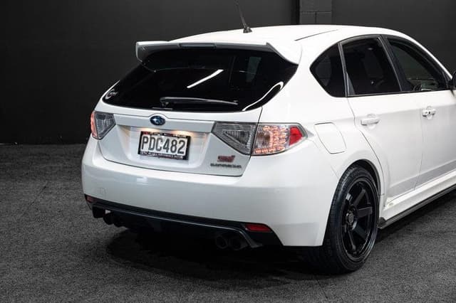 2009 Subaru Impreza JDM car for sale — photo 16 of 19