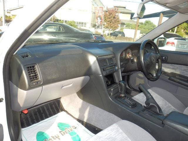 2001 Nissan Skyline JDM car for sale — photo 10 of 20