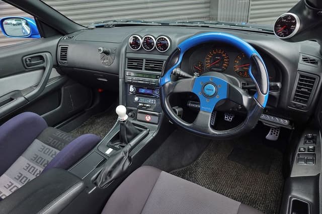 2001 Nissan Skyline JDM car for sale — photo 22 of 25