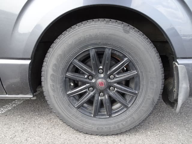2007 Toyota HiAce JDM car for sale — photo 10 of 25