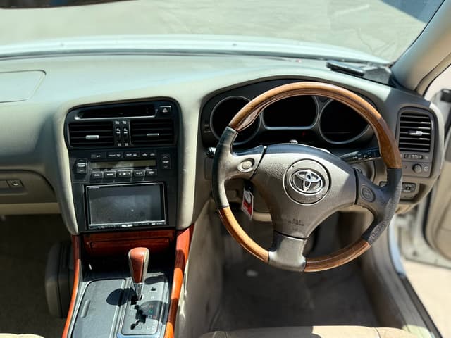 1999 Toyota Aristo JDM car for sale — photo 12 of 13