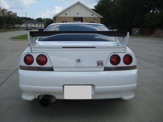 1995 Nissan Skyline JDM car for sale — photo 8 of 25