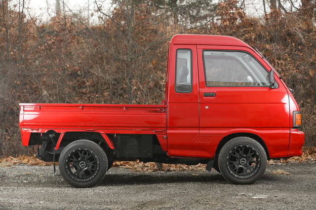 1991 Daihatsu Hijet JDM car for sale — photo 4 of 6