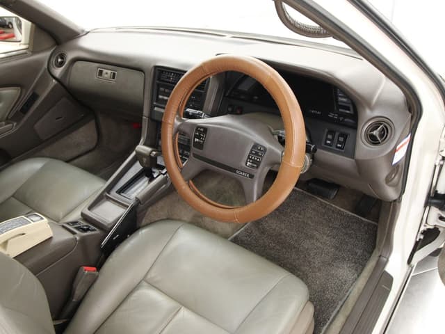 1989 Toyota Soarer JDM car for sale — photo 9 of 25