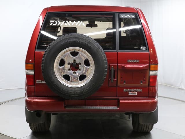 1998 Isuzu Bighorn JDM car for sale — photo 6 of 25