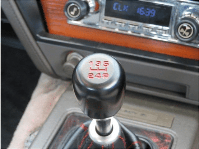 1985 Nissan Fairlady Z JDM car for sale — photo 16 of 25
