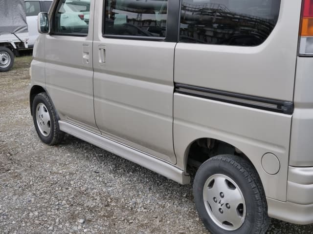 2001 Honda Vamos JDM car for sale — photo 15 of 25