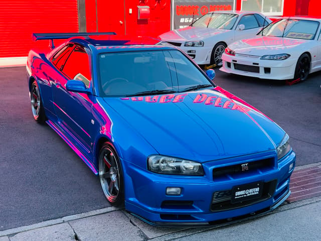 Nissan Skyline JDM car for sale — photo 7 of 25