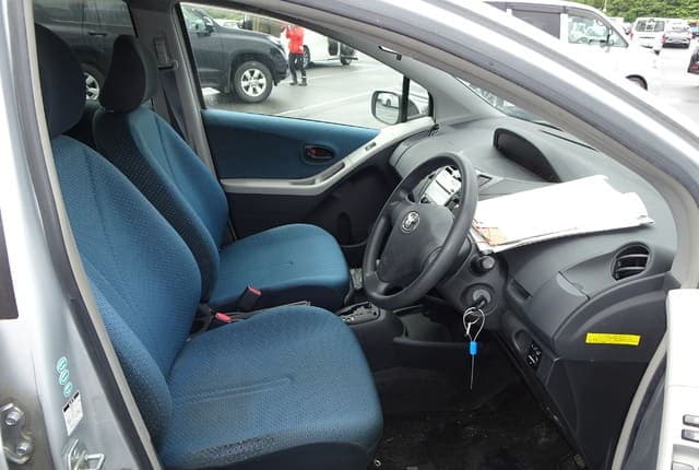 2005 Toyota Vitz JDM car for sale — photo 25 of 25