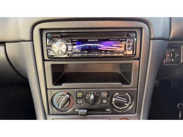 2001 Mazda Roadster (Eunos Roadster / MX-5) JDM car for sale — photo 10 of 20