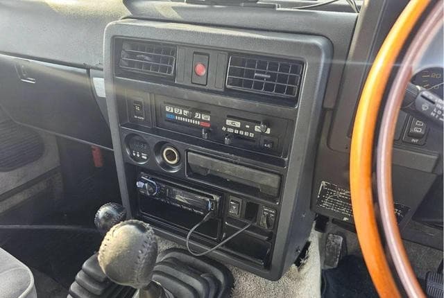 1990 Nissan Safari JDM car for sale — photo 22 of 25