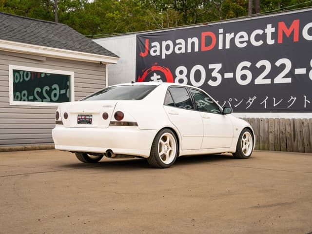 1999 Toyota Altezza JDM car for sale — photo 5 of 17