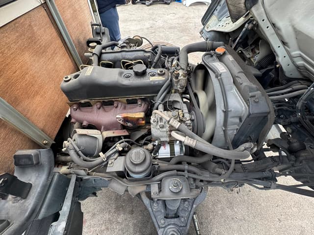 2000 Isuzu Elf JDM car for sale — photo 15 of 15